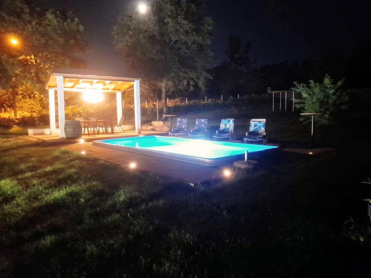 Villa Marie With Pool, Two Bedrooms For 4+2Kids Cavoglave Exterior foto